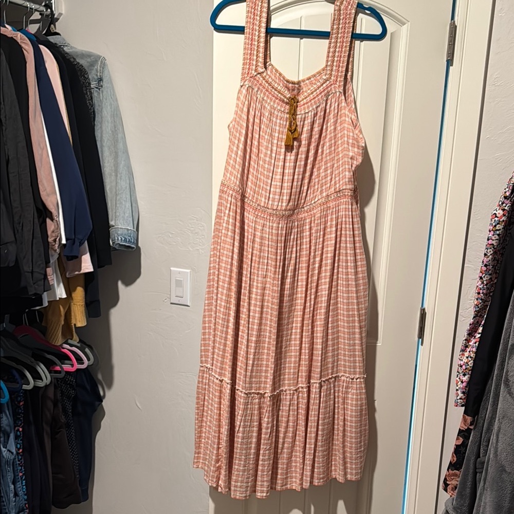 Old Navy Pink Pleated Halter Maxi Dress